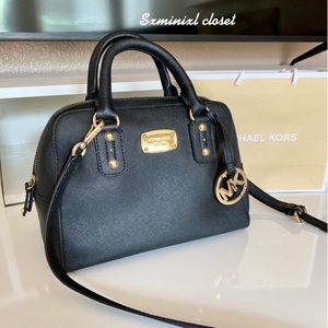 👜Michael Kors satchel bag/crossbody bag. MK purse. Not small enough for me!